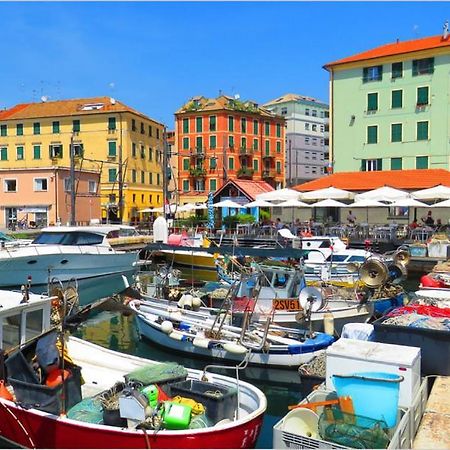 Savona Casa Per Vacanze E Lavoroアパートメント エクステリア 写真