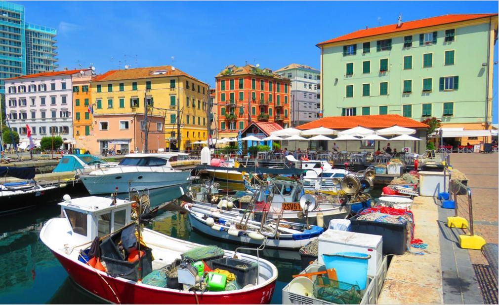 Savona Casa Per Vacanze E Lavoroアパートメント エクステリア 写真